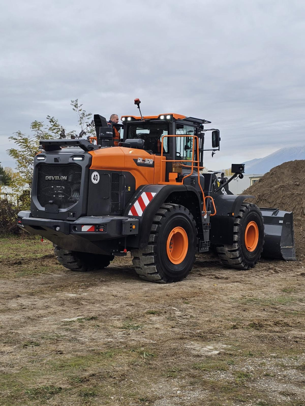 Images Officina Meccanica Ricco Rosario