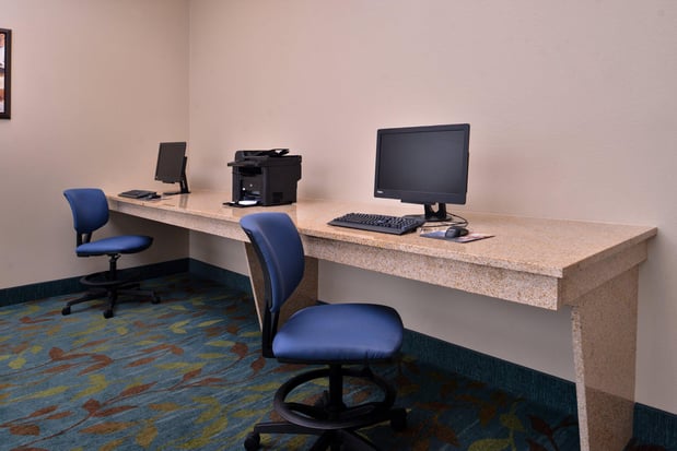 Images Candlewood Suites Terre Haute by IHG