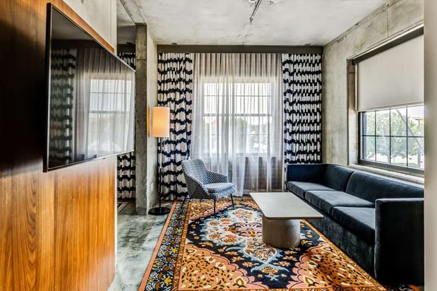 Images NYLO Las Colinas Hotel, Tapestry Collection by Hilton