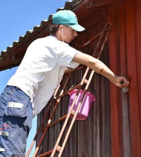 Spraytech Farm Painters 2