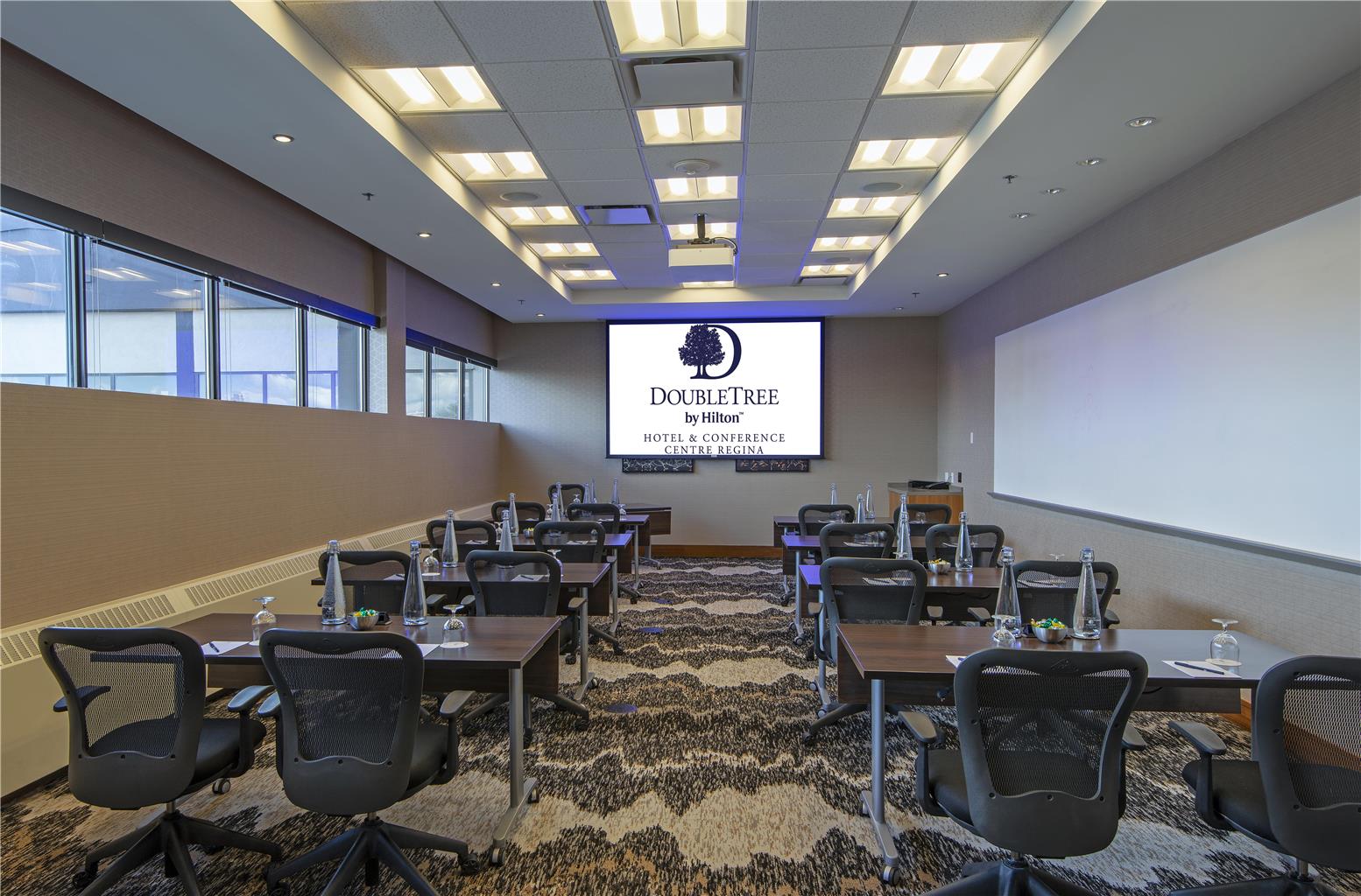 Images DoubleTree by Hilton Hotel & Conference Centre Regina