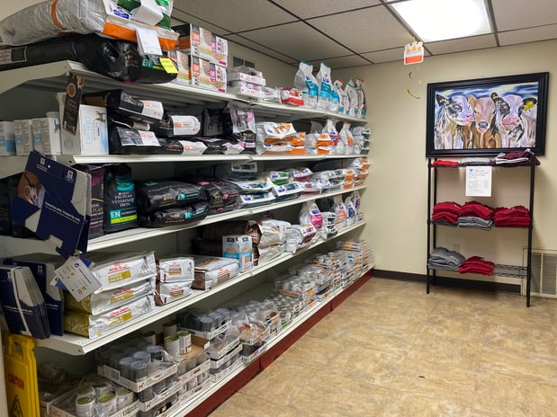 Images West Branch Animal Clinic