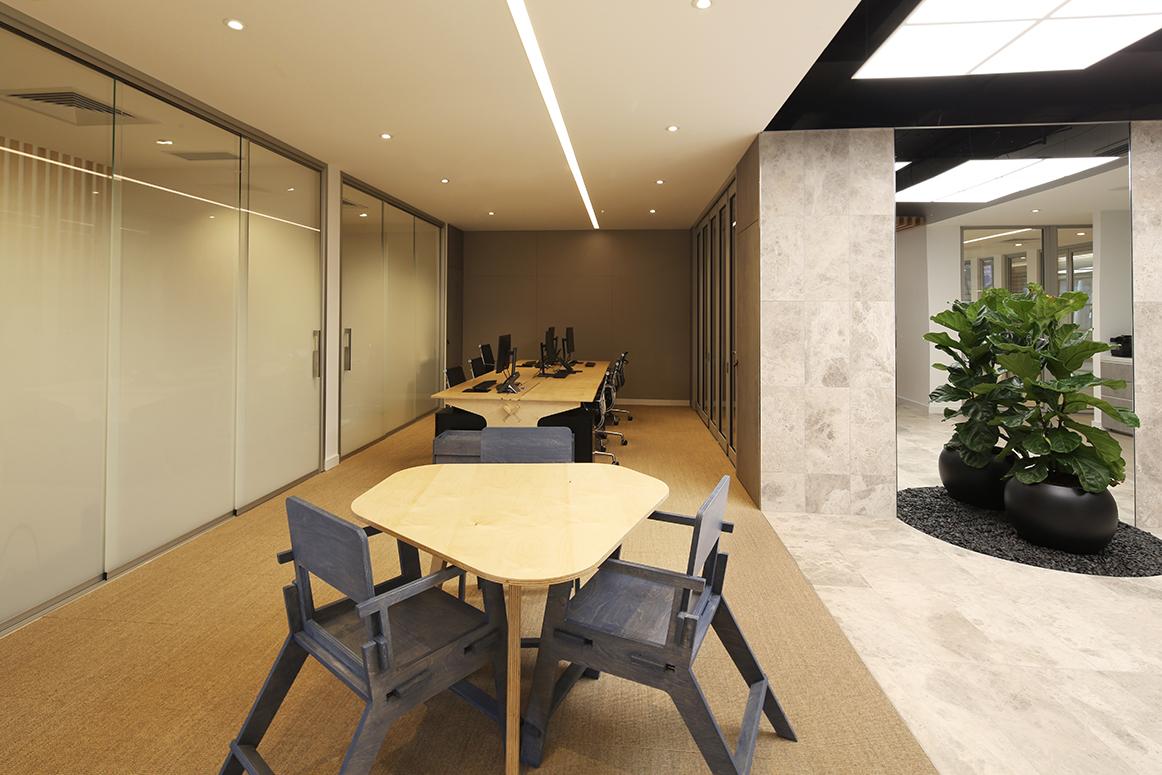 Images McCartney Design