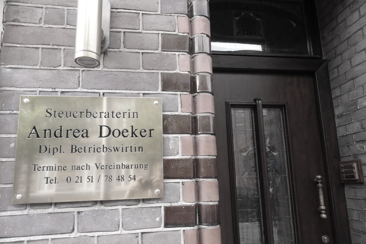 Andrea C. M. Doeker Steuerberaterin, Hochfelder Straße 105 in Krefeld