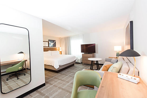 Images Staybridge Suites Denver North - Thornton by IHG