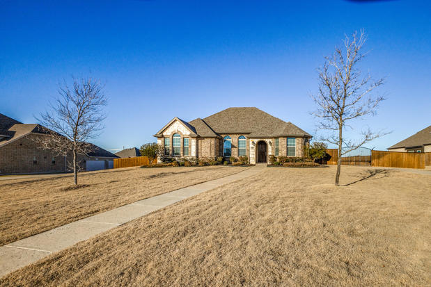 Images Marcus Ku, Dallas Realtor