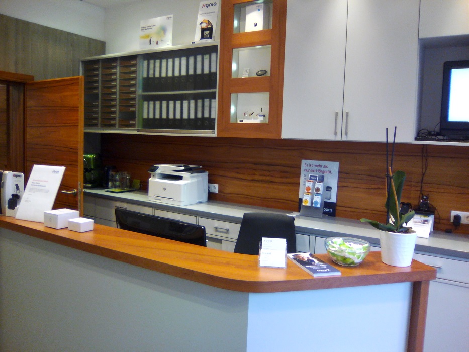 bloom Hörakustik GmbH Salzburg, Makartplatz 3 in Salzburg