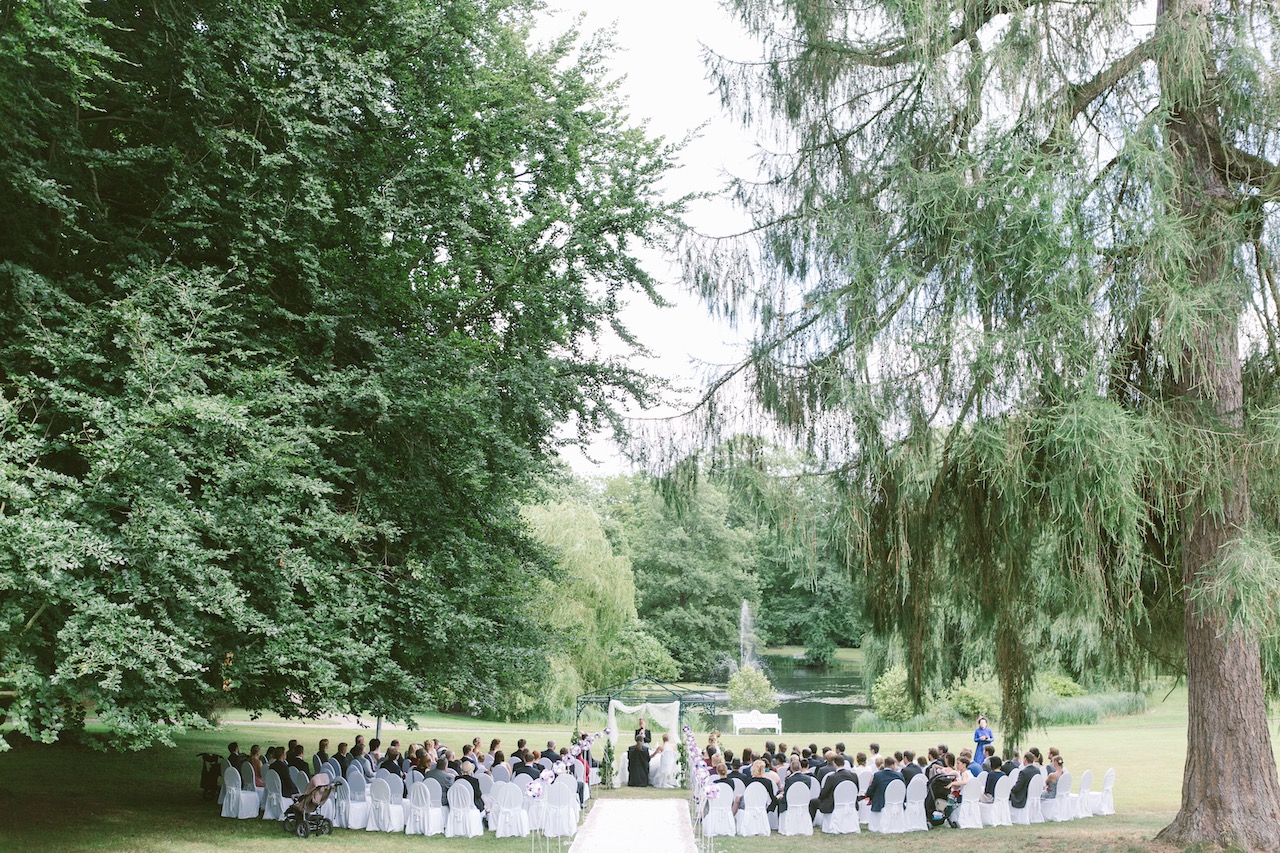 Freie Trauung Hamburg - Constanze Marienfeld, Vogelsang 27 B in Ahrensburg