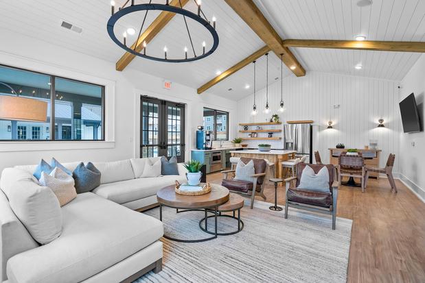 Images Farmhouse at Easley