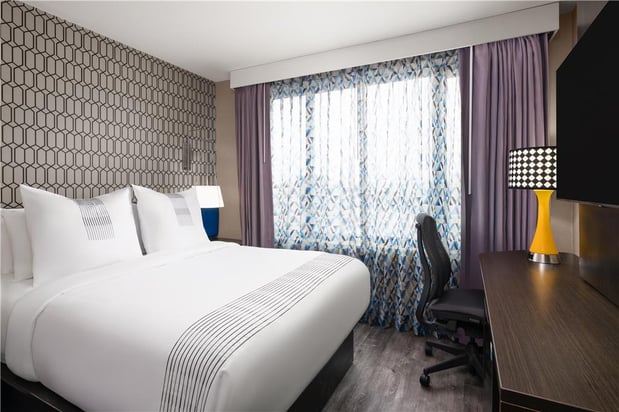 Images GLō Best Western Bronx NYC