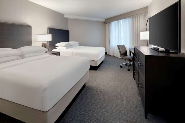 Images Embassy Suites by Hilton Detroit Troy Auburn Hills