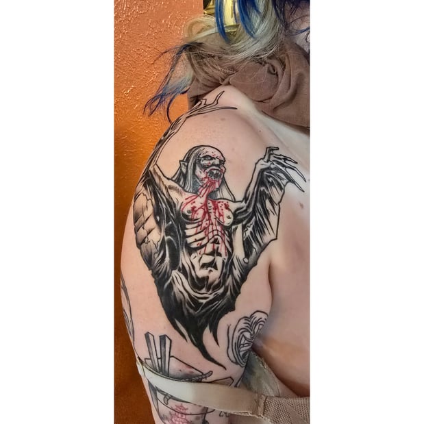 Images Phantom 8 Tattoo & Piercing