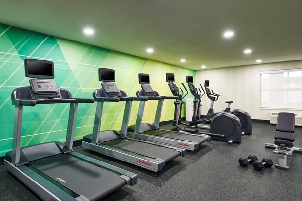Images Holiday Inn & Suites Madison West - Middleton by IHG