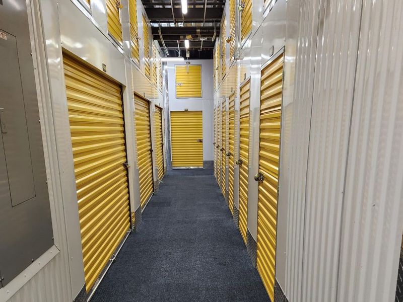 Images Extra Space Storage