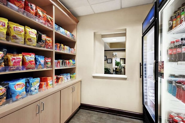 Images Hampton Inn & Suites Brunswick