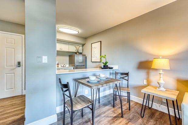 Images Meridian at Lantana