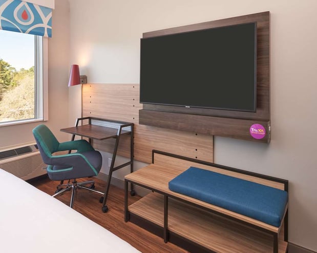 Images Tru by Hilton Jacksonville South Mandarin