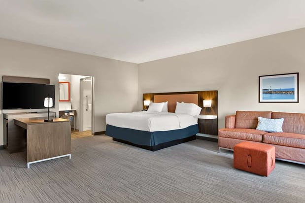 Images Hampton Inn & Suites by Hilton Petoskey