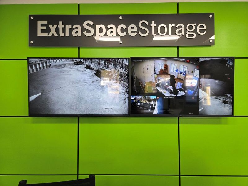 Security Screens - Extra Space Storage at 900 S Egg Harbor Rd, Hammonton, NJ 08037