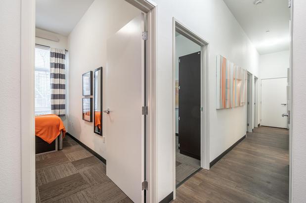 Images Arena District Apartments