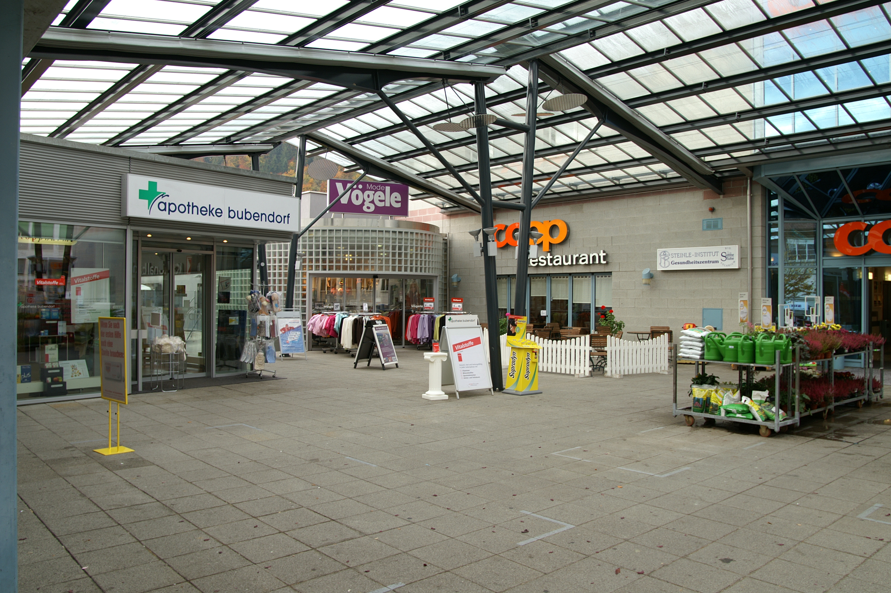 TopPharm Studer Apotheke Bubendorf AG, Gewerbestrasse 1 in Bubendorf