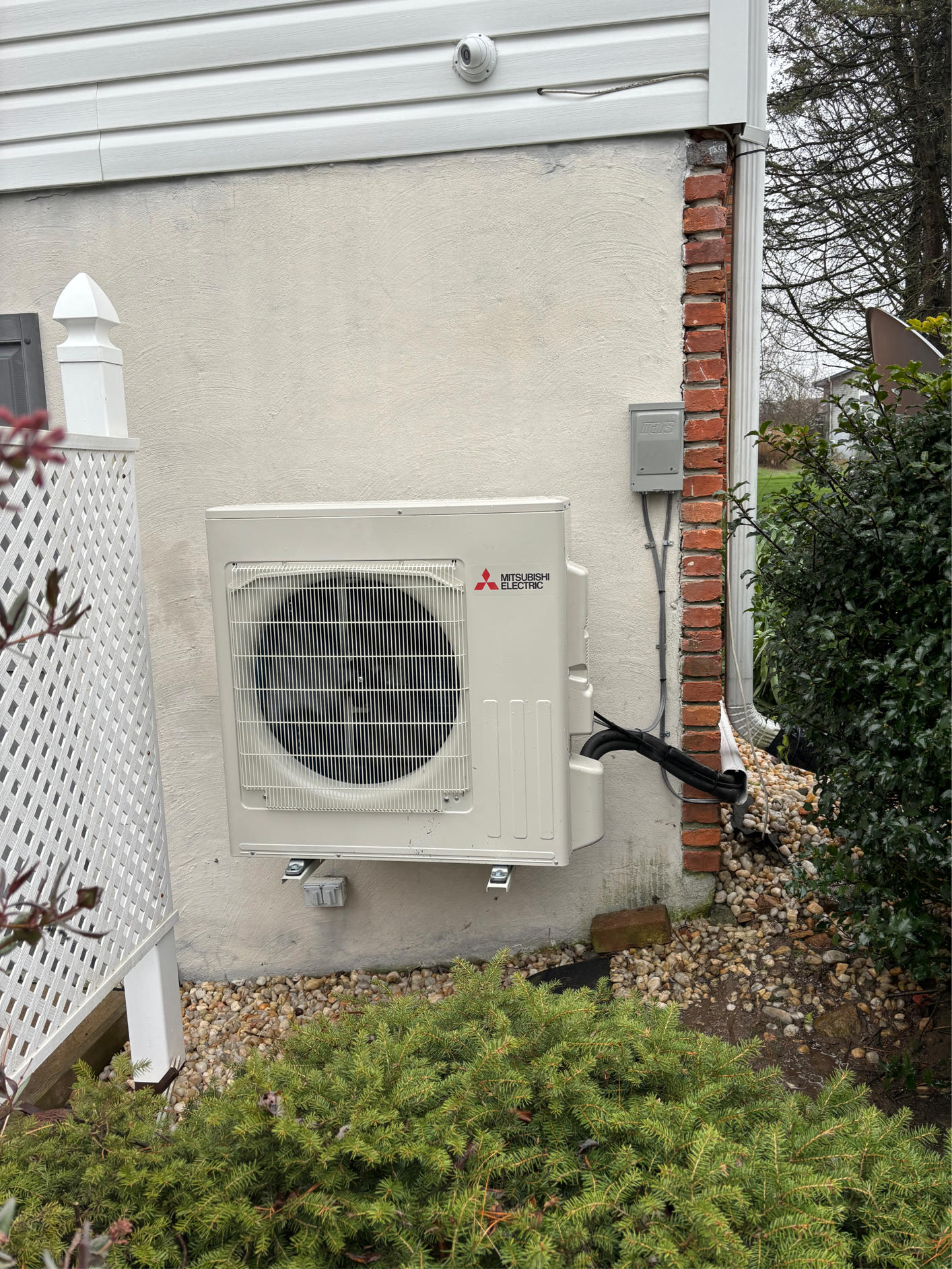 Adding a supplemental Mitsubishi Ductless Mini Split to this Beautiful Fallston Home.