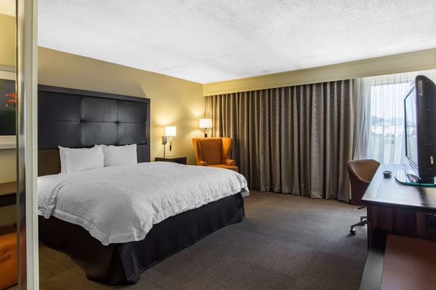 Images Hampton Inn South Hill