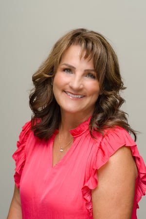 Images Debbie Adamo - REALTOR