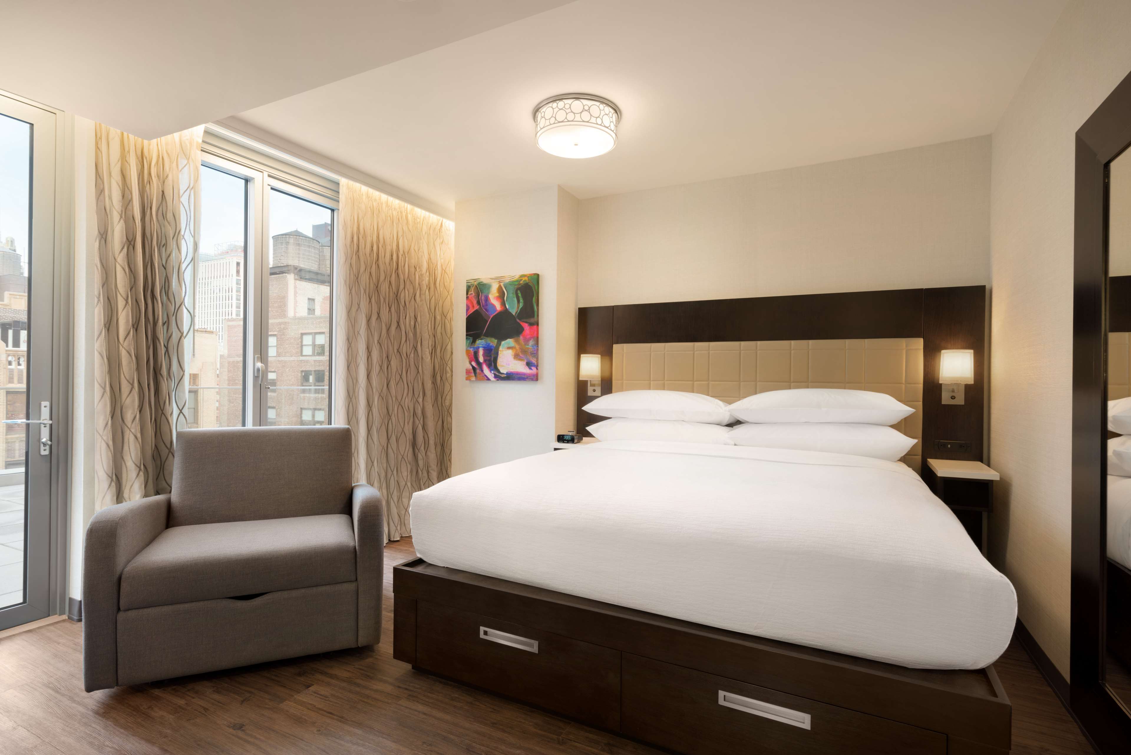 Guest room