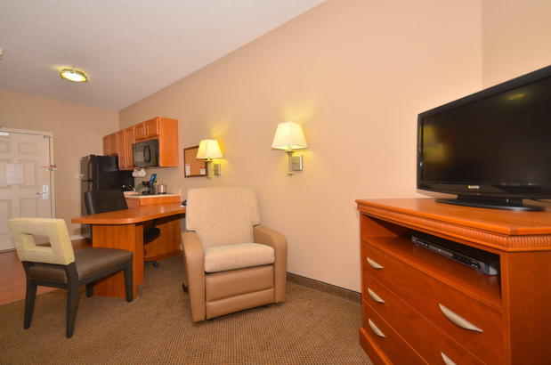 Images Candlewood Suites Clarksville by IHG
