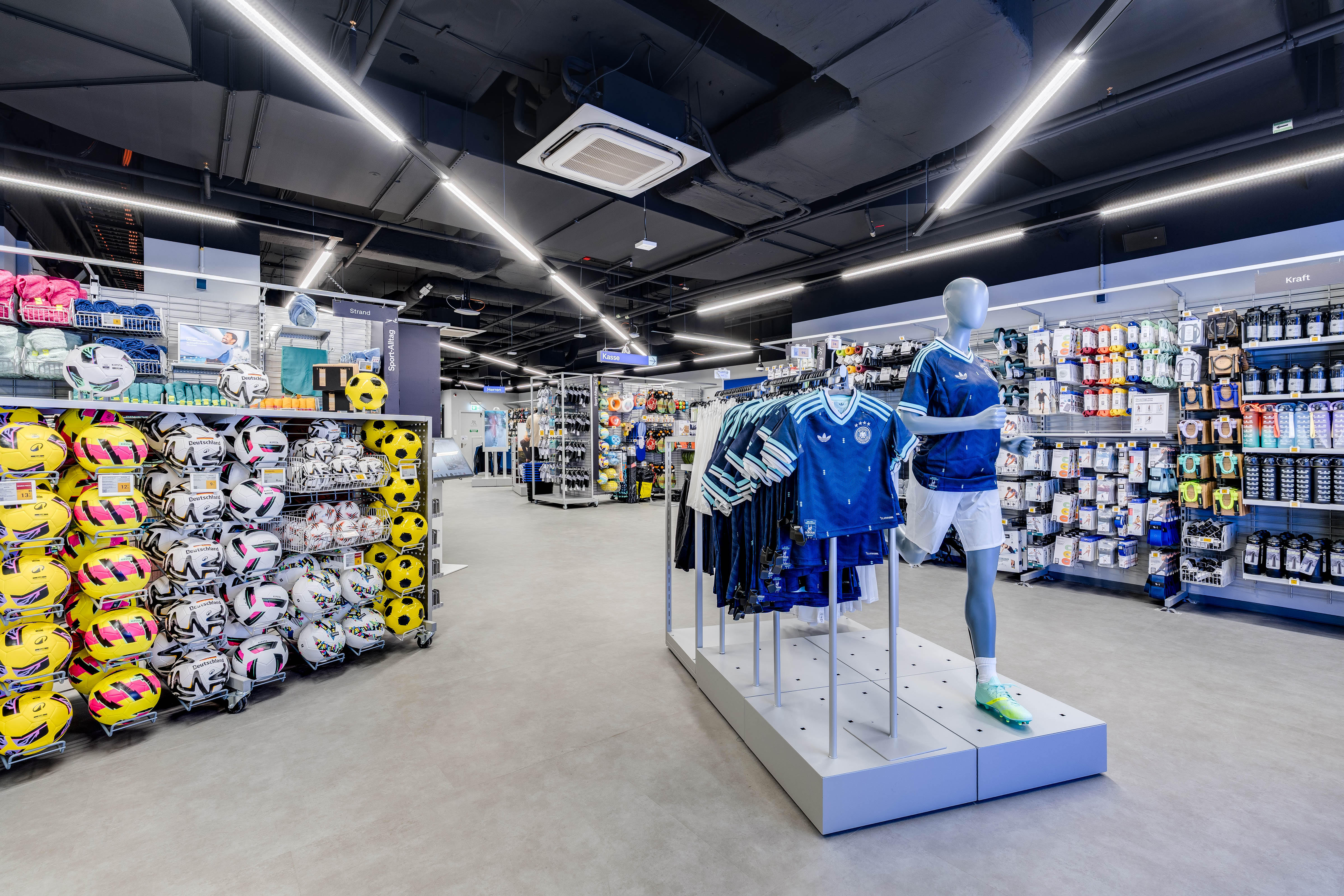 DECATHLON Connect Leipzig Hauptbahnhof, Willy-Brandt-Platz 1 in Leipzig