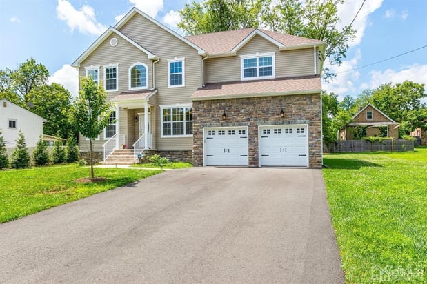 Images YOUSUF SYED, EXP Realty - Realtor in Metuchen