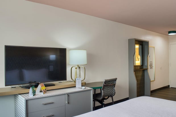 Images Holiday Inn Mobile West - I-10 by IHG