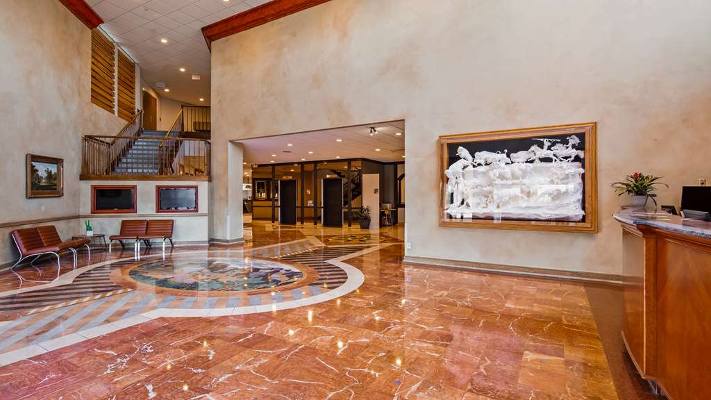 Lobby The Rushmore Hotel & Suites, BW Premier Collection Rapid City (605)348-8300