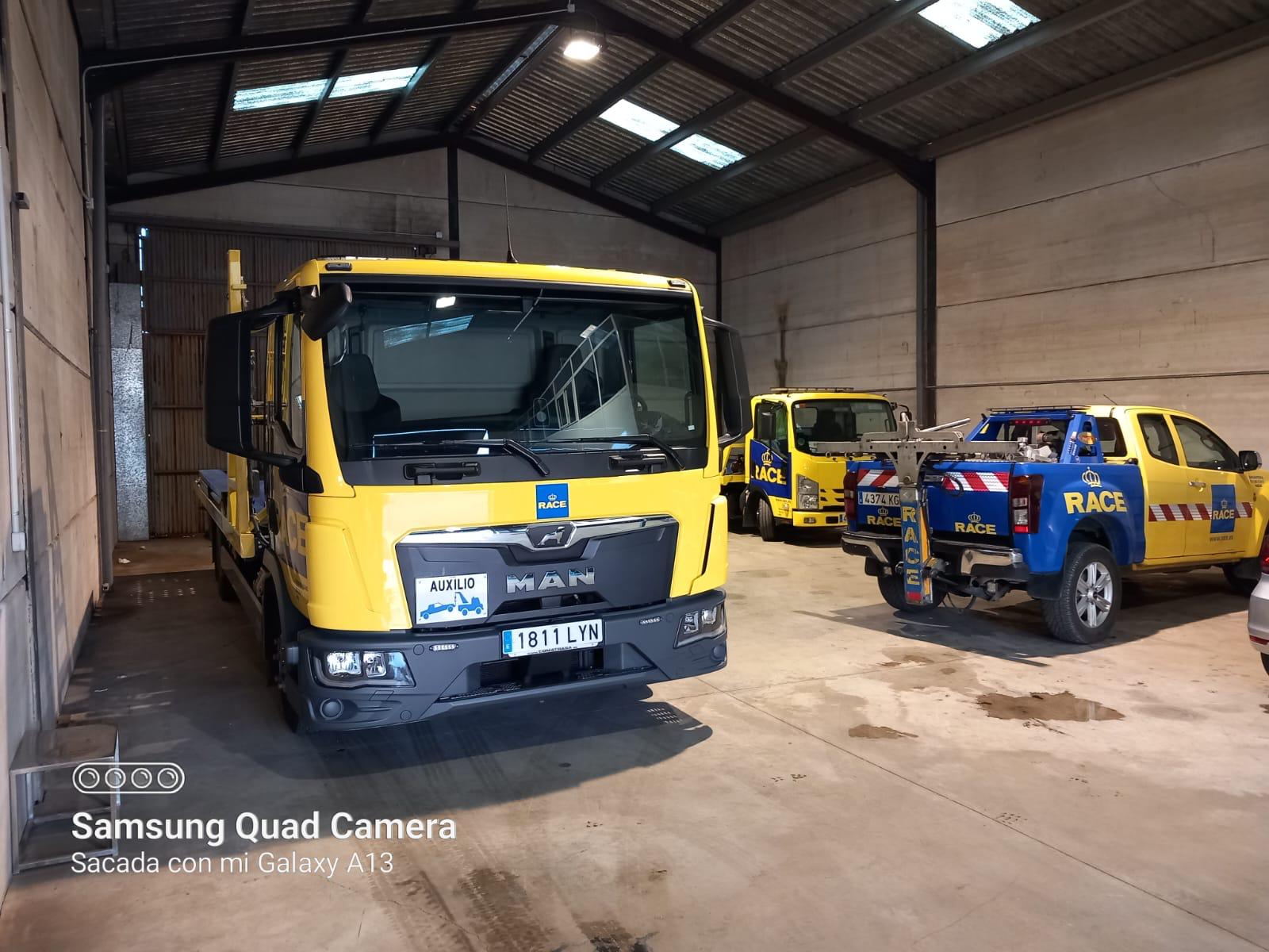 Images Grúas Bellamiel