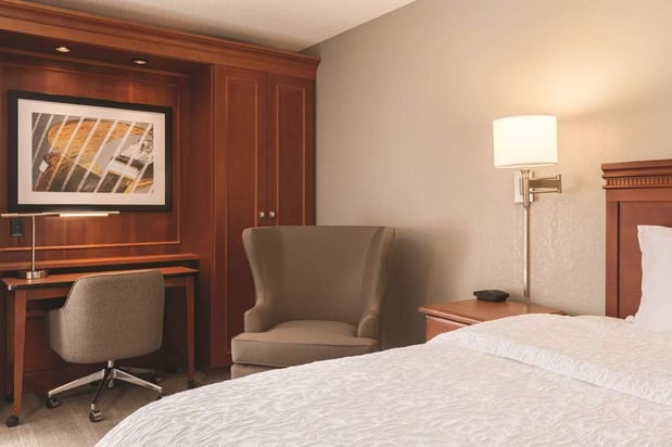 Images Hampton Inn Des Moines-Airport