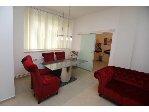 Figurstudio Susanna, Bahnstraße 16-18/2/17 in Eisenstadt