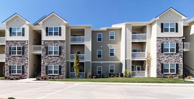 Images Aventura at Maryland Oaks