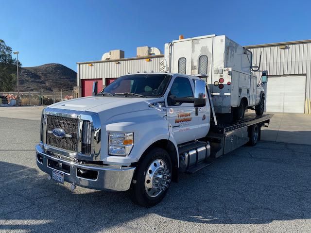 Images Castellano's Towing Service