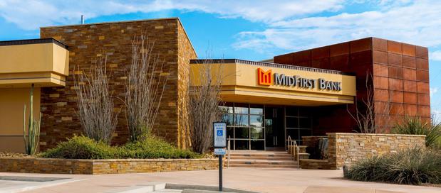 Images MidFirst Bank