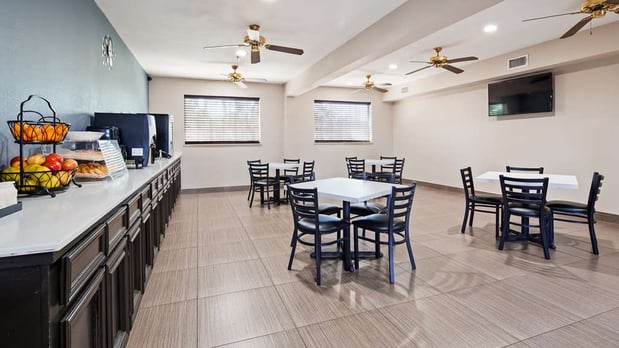 Images SureStay by Best Western Brownsville