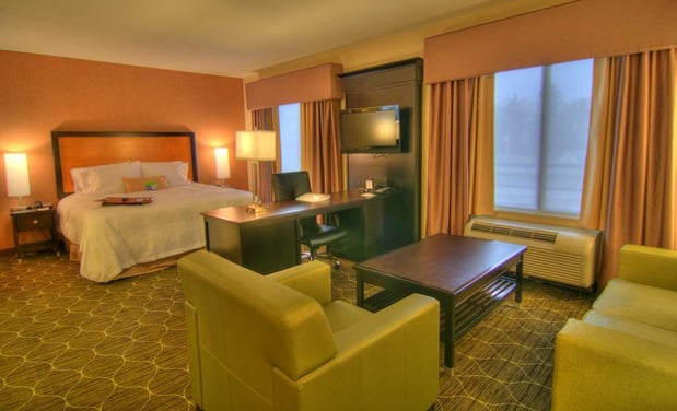 Images Hampton Inn & Suites Parsippany/North