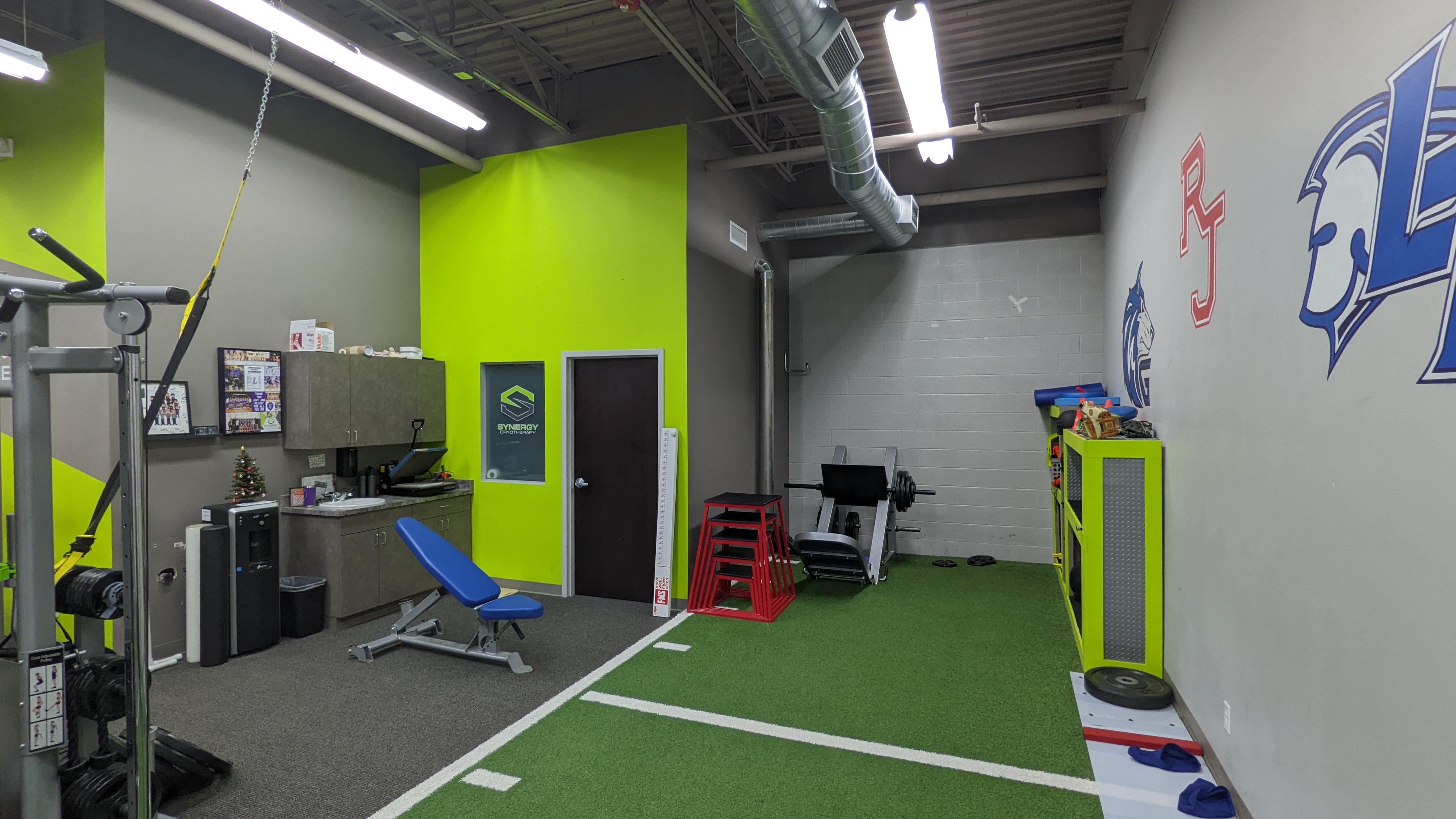 Synergy Sports and Rehab
12311 Pine Bluffs Way
Parker