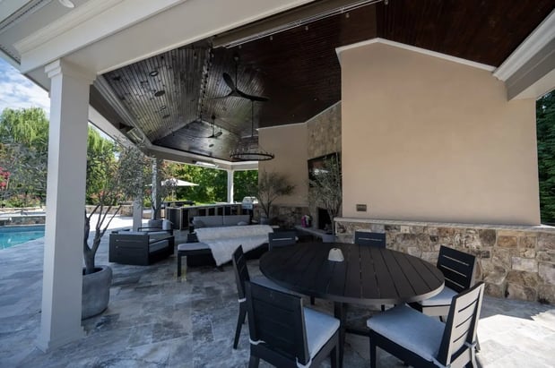 Images Outdoors By Neptune
