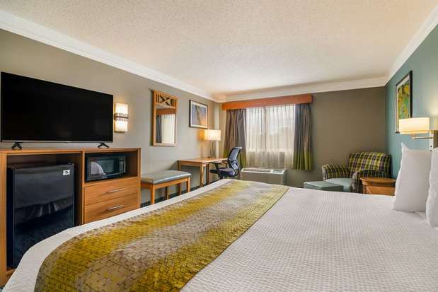 Images Best Western Plus Executive Court Inn & Conference Center