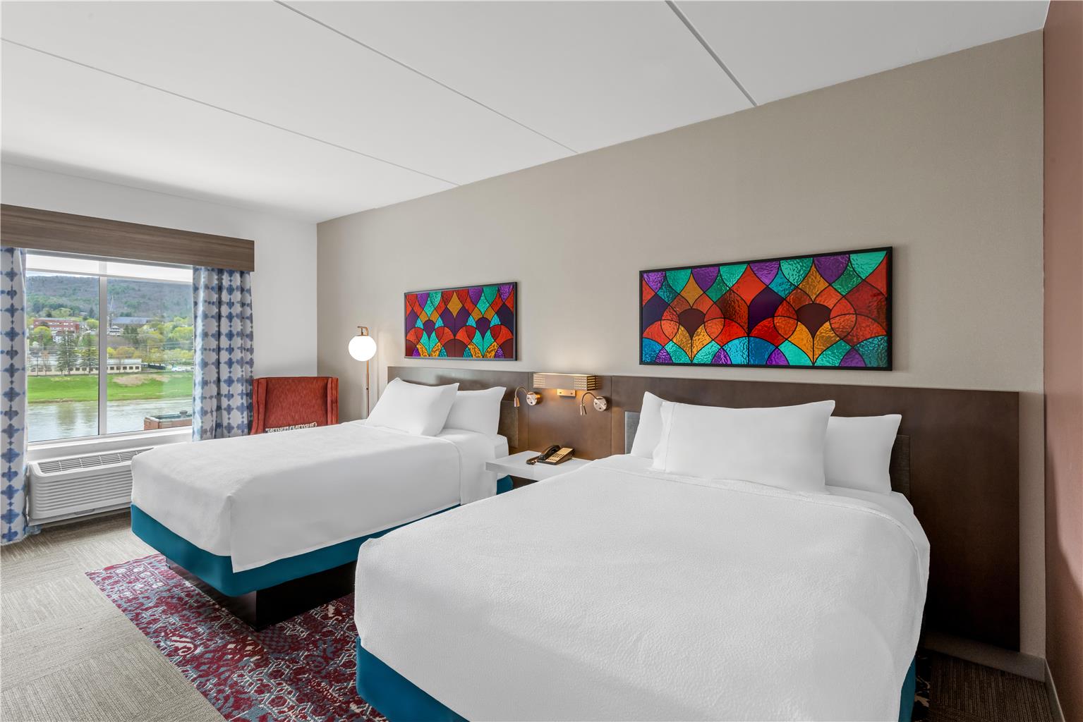 Guest room