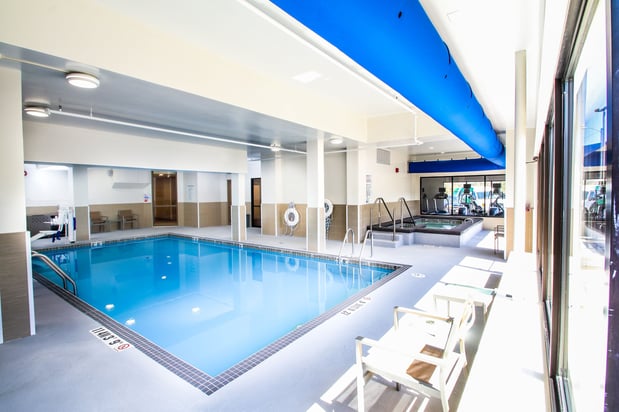 Images Holiday Inn Milwaukee Riverfront by IHG