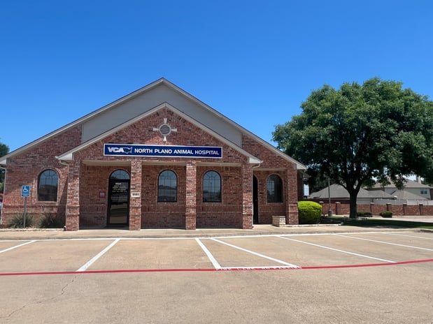Images VCA North Plano Animal Hospital