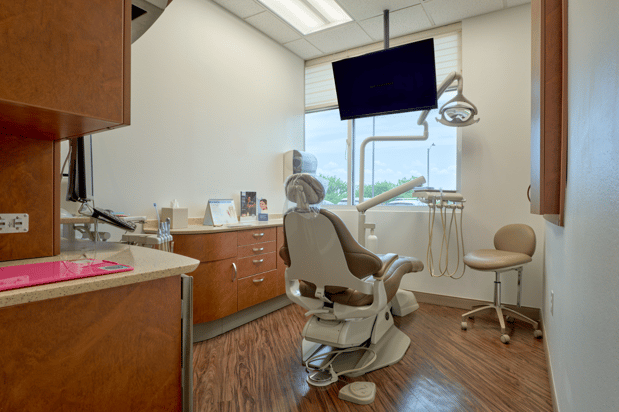 Images Park Family Dental - Cosmetic, Oral Surgery & Implant Center