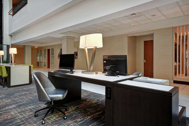Images Embassy Suites by Hilton Little Rock